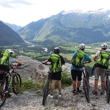 Jugendgruppe: Jungen (Gruppe 8)